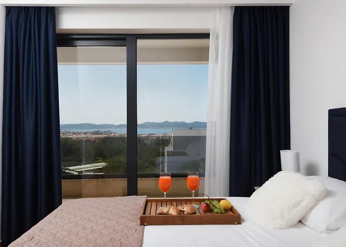 بيت للعطل Sunlight زادار